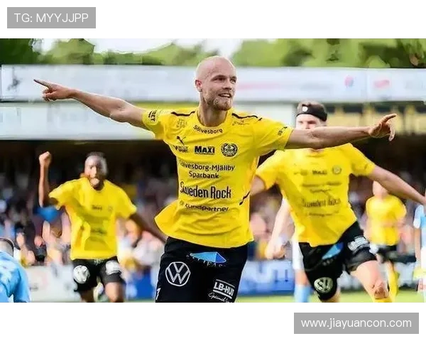 1500人渔村球队提前三轮加冕瑞典超冠军米亚尔比创造历史奇迹